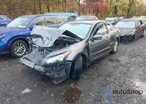 2010 Honda Accord 2.4 Lx-P z USA, uszkodzony, nr VIN 1HGCP2F43AA079594